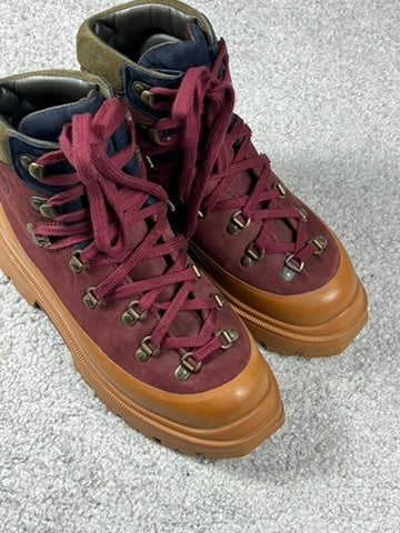 Canada Goose Journey Hiking Bordeaux Camel Boots Size 9