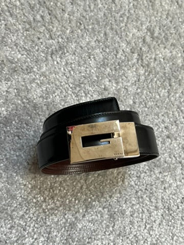 Gucci Square G Buckle Black Leather Belt