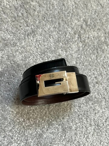 Gucci Square G Buckle Black Leather Belt