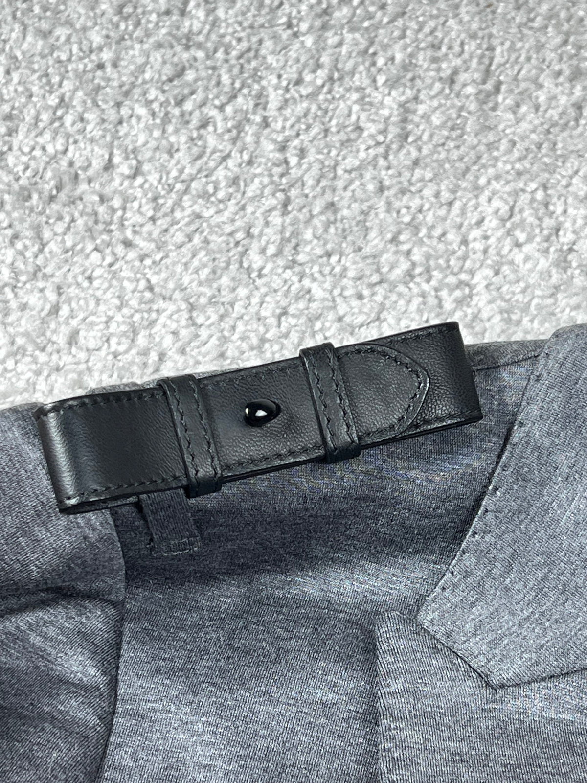 Burberry Grey Cotton Knit Leather Trim
Blazer