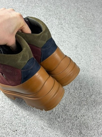 Canada Goose Journey Hiking Bordeaux Camel Boots Size 9