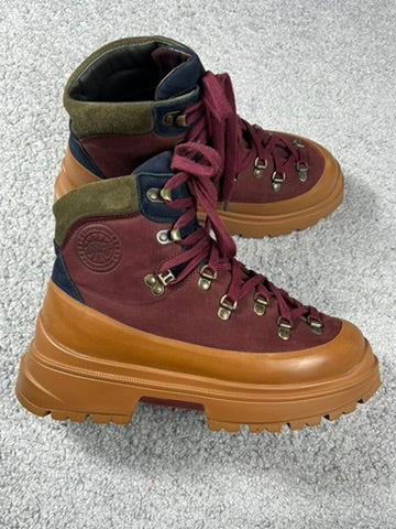 Canada Goose Journey Hiking Bordeaux Camel Boots Size 9