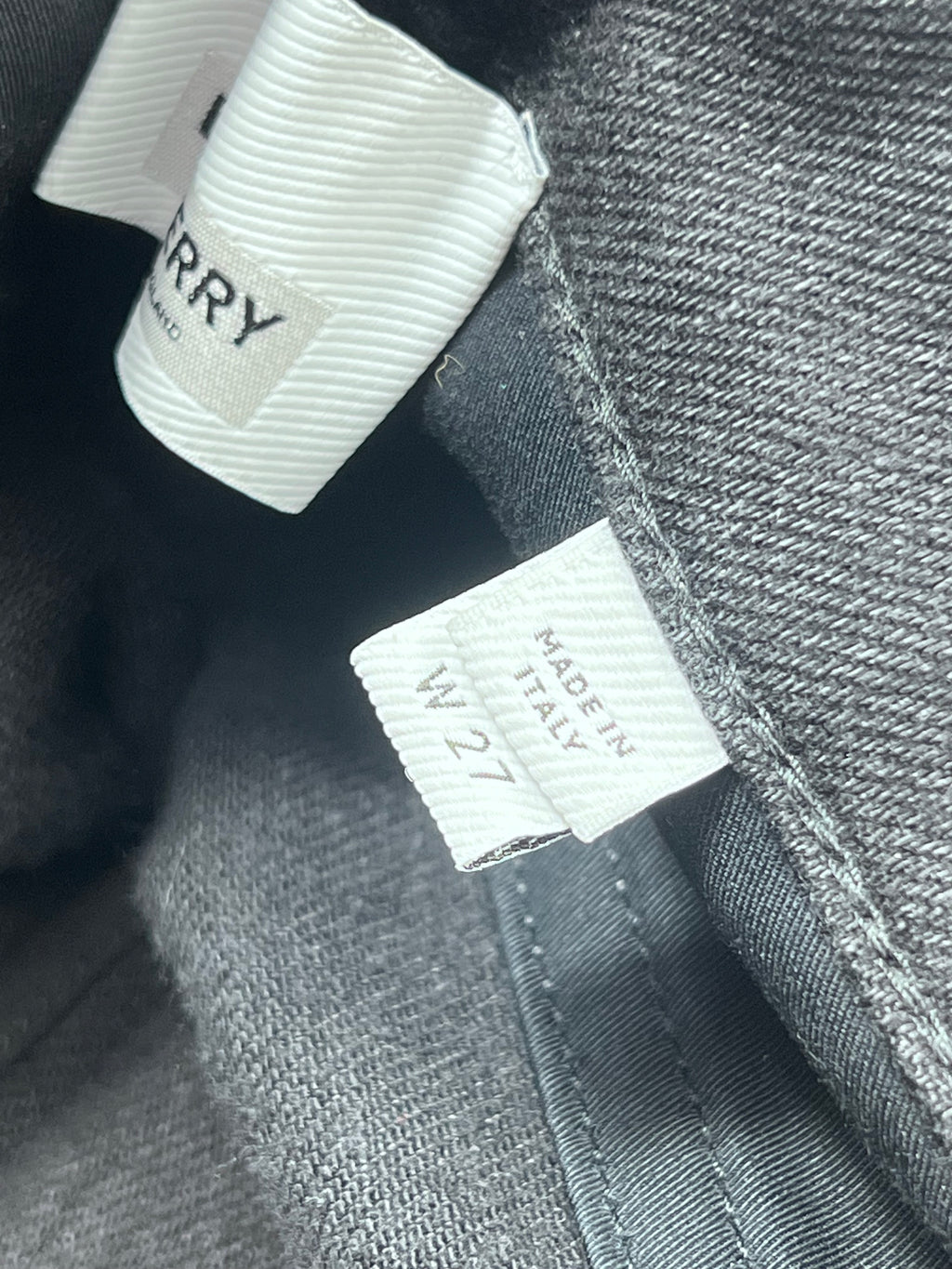 Burberry BT Big Pocket Logo Skinny Mid-Rise Jeans