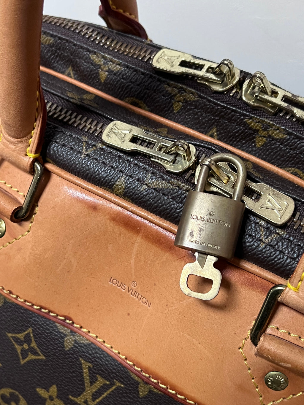 Louis Vuitton Alize 60 Monogram Travel Bag