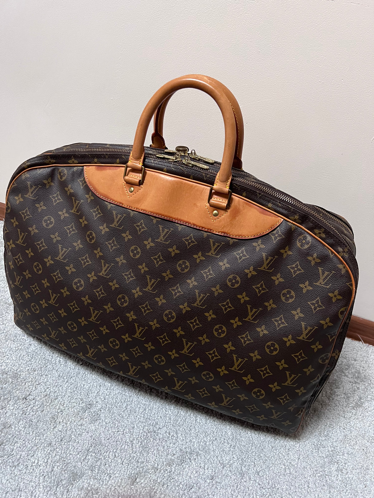 Louis Vuitton Alize 60 Monogram Travel Bag